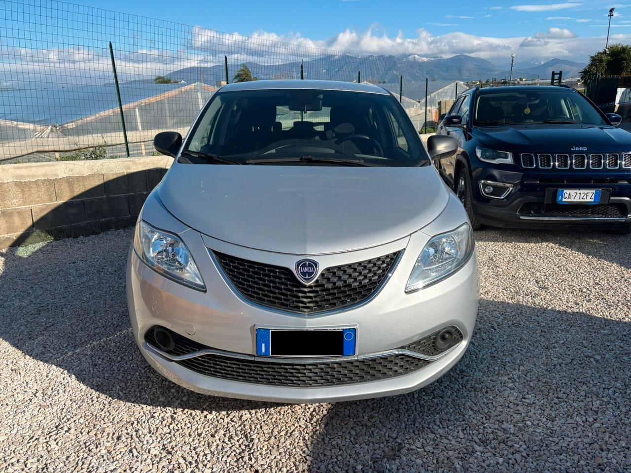 Lancia Ypsilon 1.2 69 CV 5 porte S&S Platinum