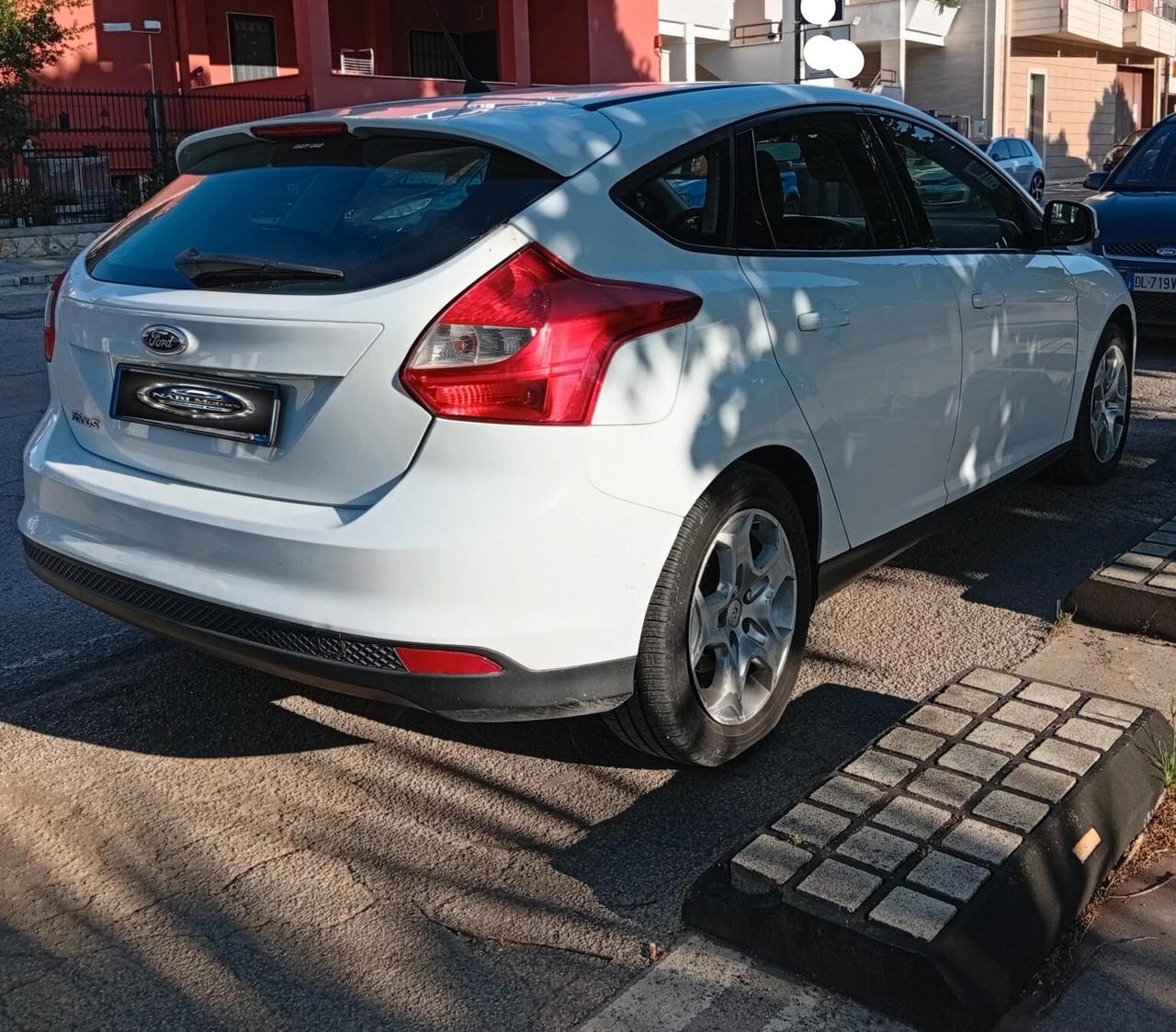 Ford Focus 1.6 120 CV GPL SW