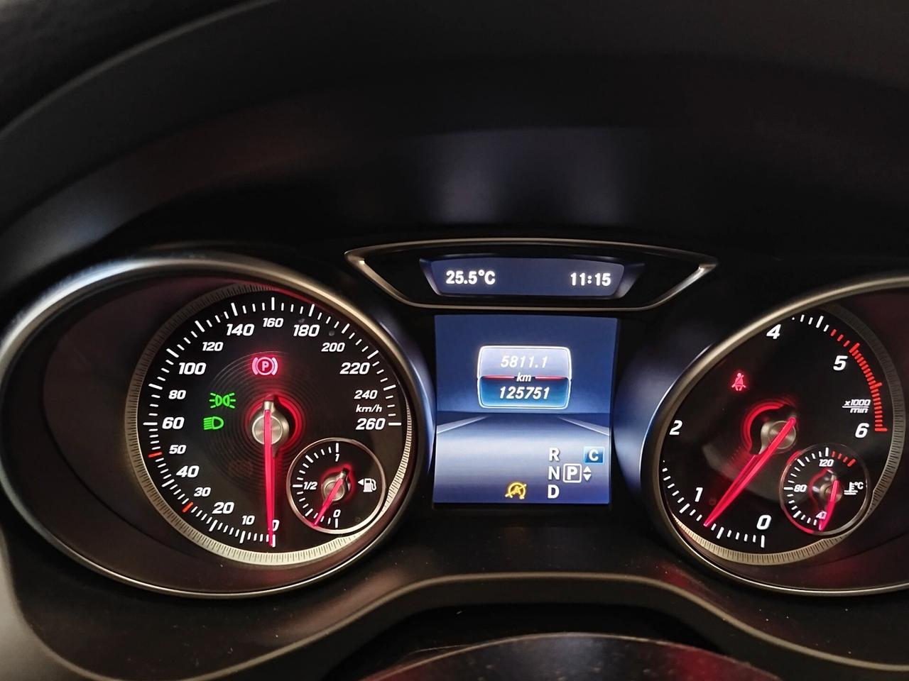Mercedes-benz GLA 200 d Automatic 4Matic Premium Amg