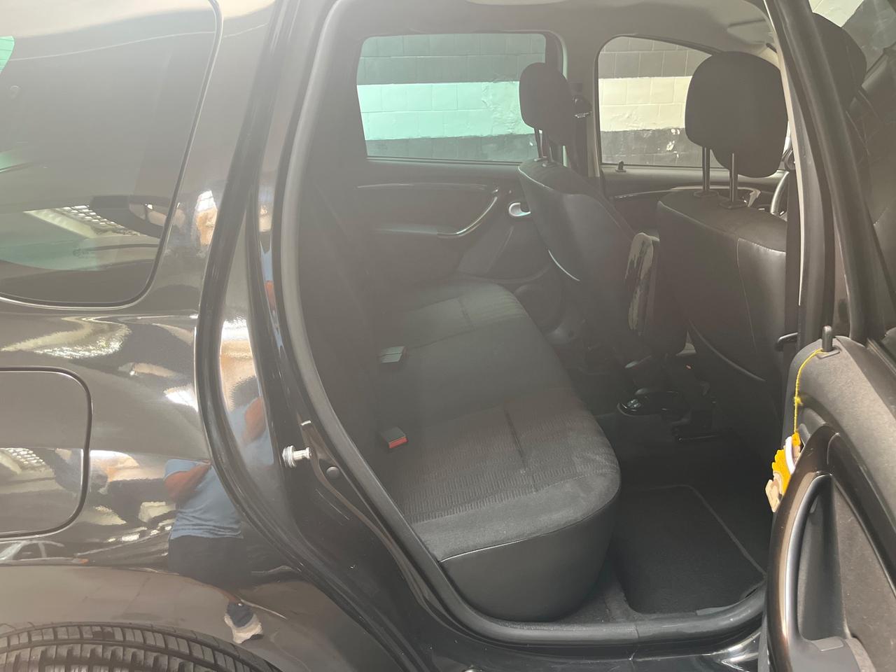 Dacia Duster 1.6 110CV 4x2 Lauréate