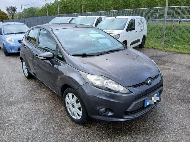 FORD Fiesta + 1.2 82CV 5 porte