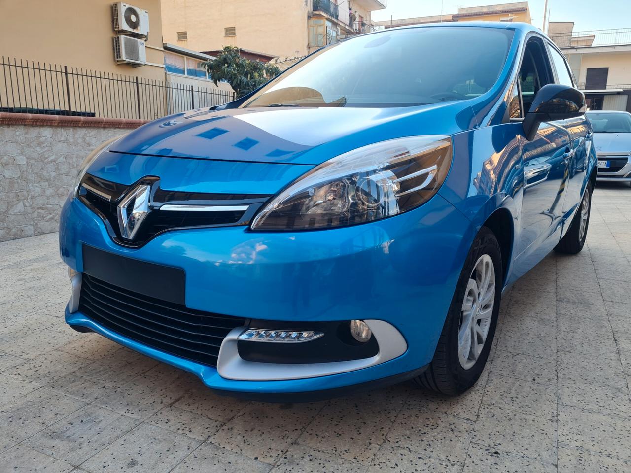 Renault Scénic - 1.5 SENSORI DI PARCHEGGIO NAVI CLIMA