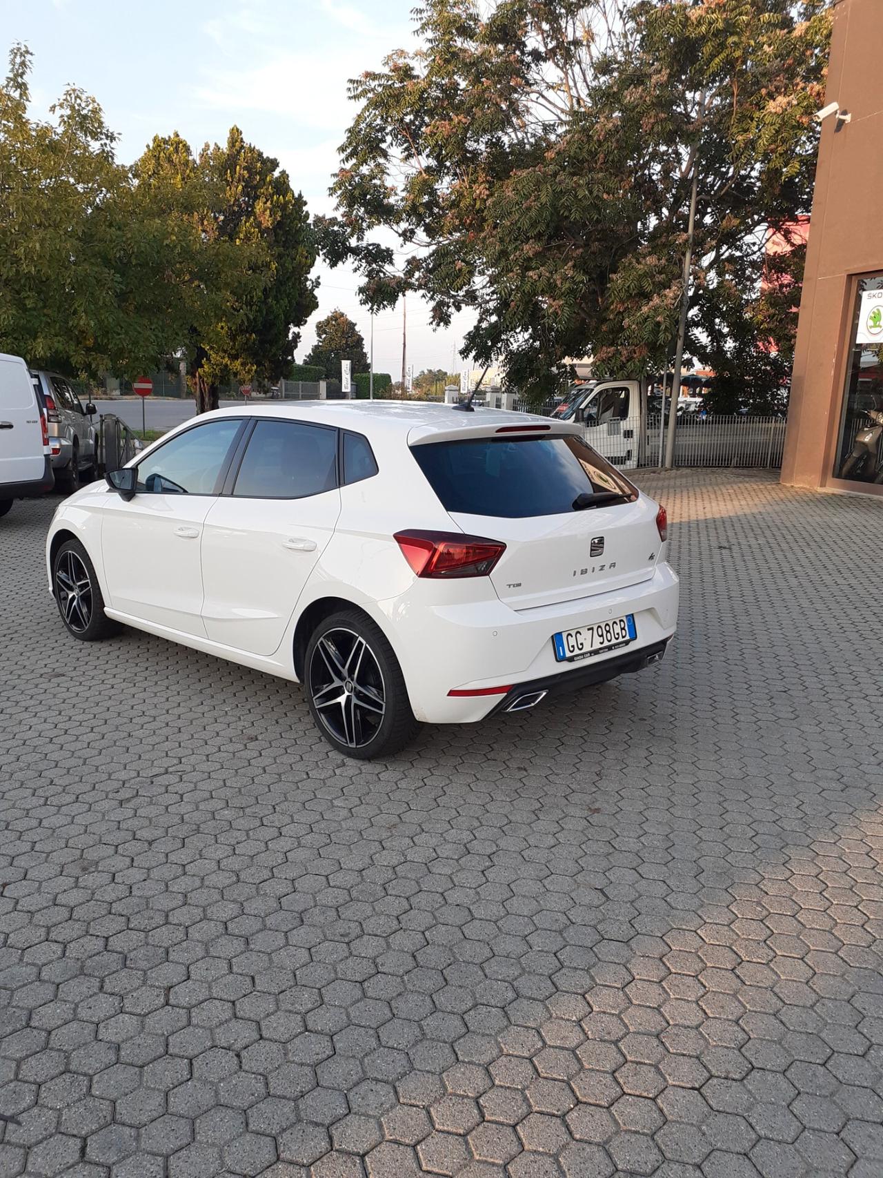 Seat Ibiza 1.0 TGI 5 porte FR