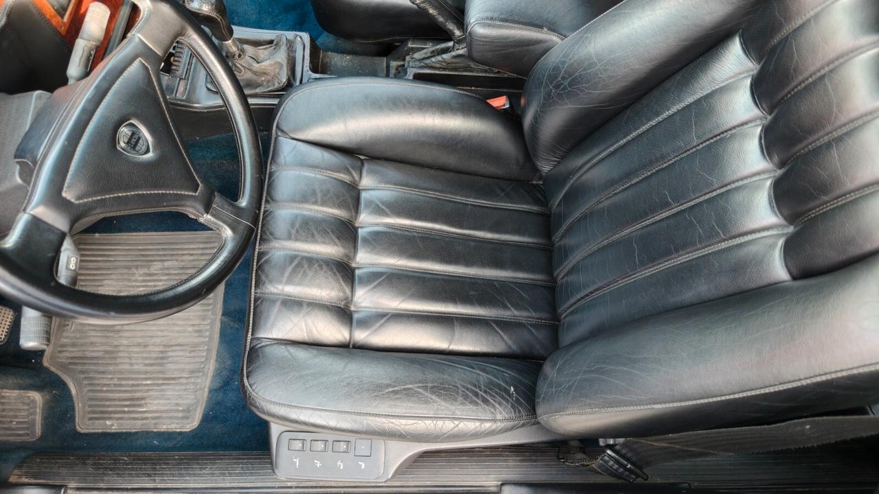 Lancia Thema 8.32