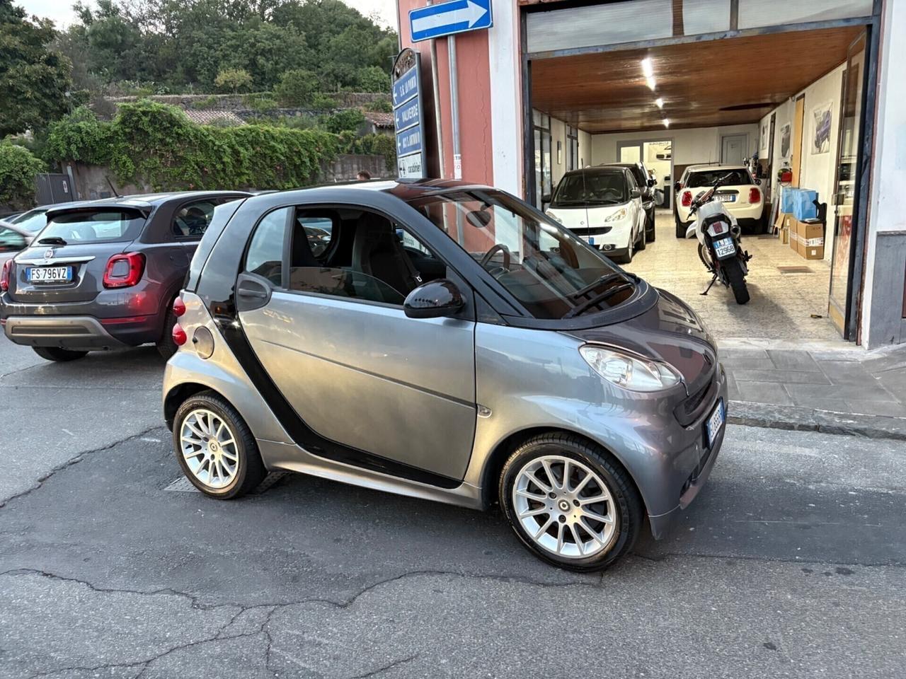 Smart ForTwo 800 40 kW coupé passion cdi 20