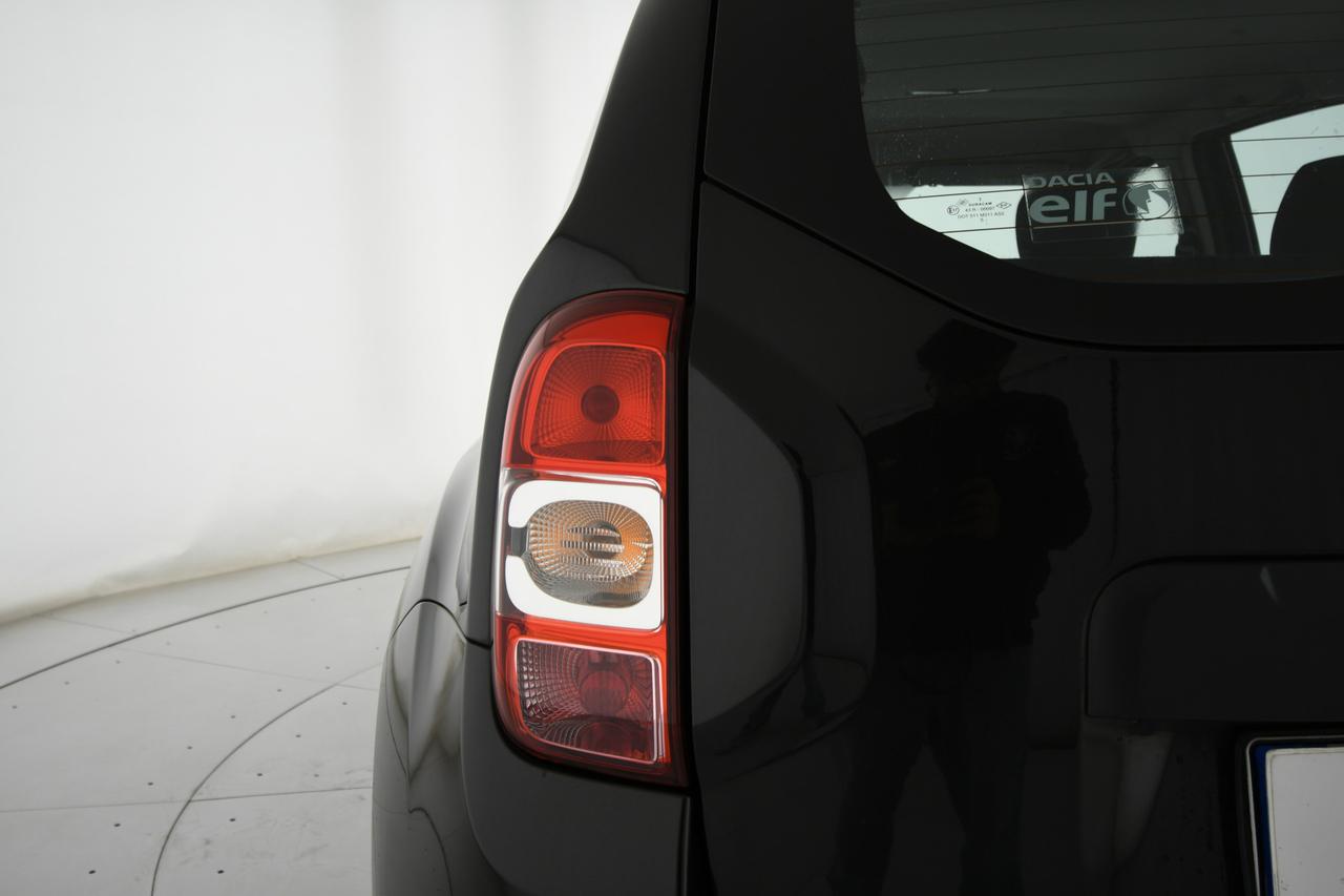 DACIA Duster 1.6 Ambiance 4x2 s&s 115cv my16 NEOPATENTATI+BLUETOOTH