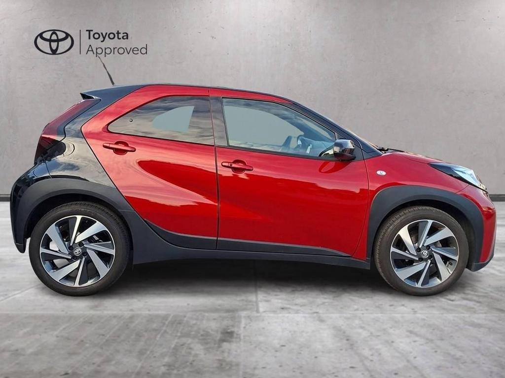 Toyota Aygo X 1.0 Lounge S-CVT