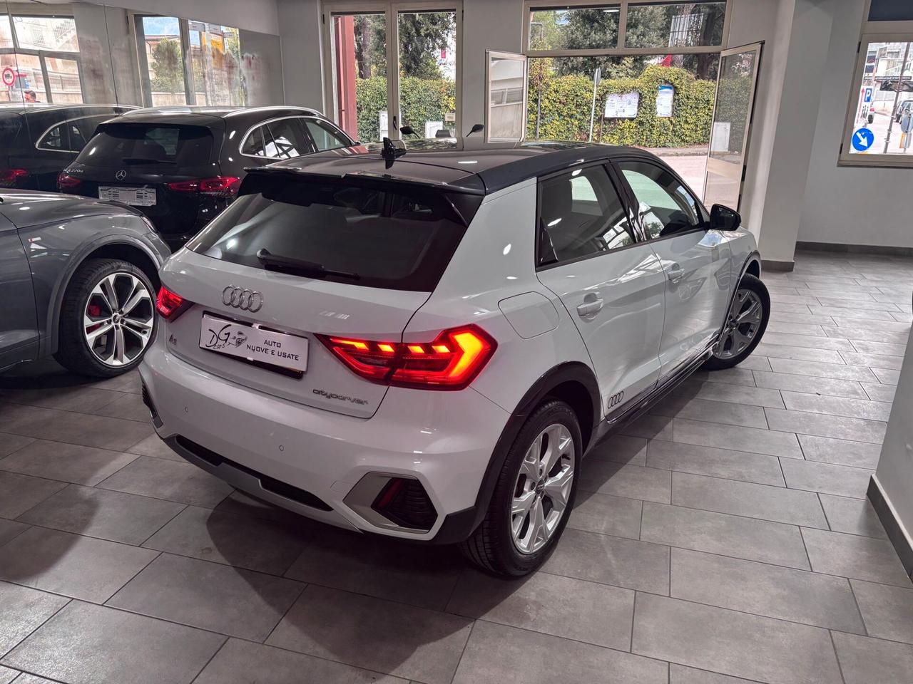 AUDI A1 CITYCARVER 30TFSI S-TRONIC