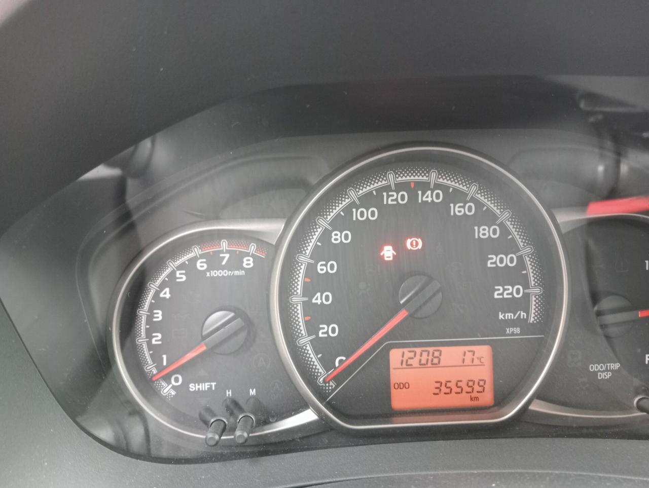 Toyota Yaris 1.0 5 porte Active