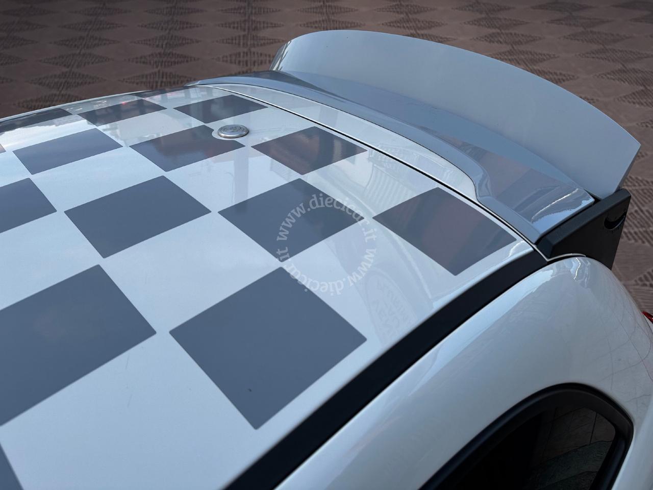 Abarth 695 70TH 180cv NAVI SABELT XENO AUDIO BEATS FULL