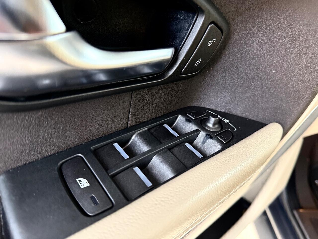 Land Rover Range Evoque 2.2 TD4 5p. Prestige *PELLE TOTALE