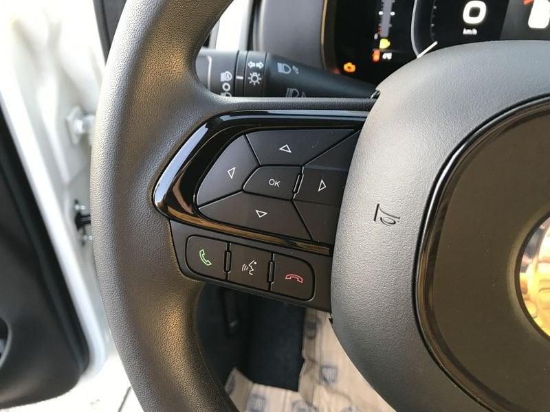 FIAT Panda Pandina 1.0 65cv Hybrid Cross 5 POSTI+VETRI SCURI+PDC