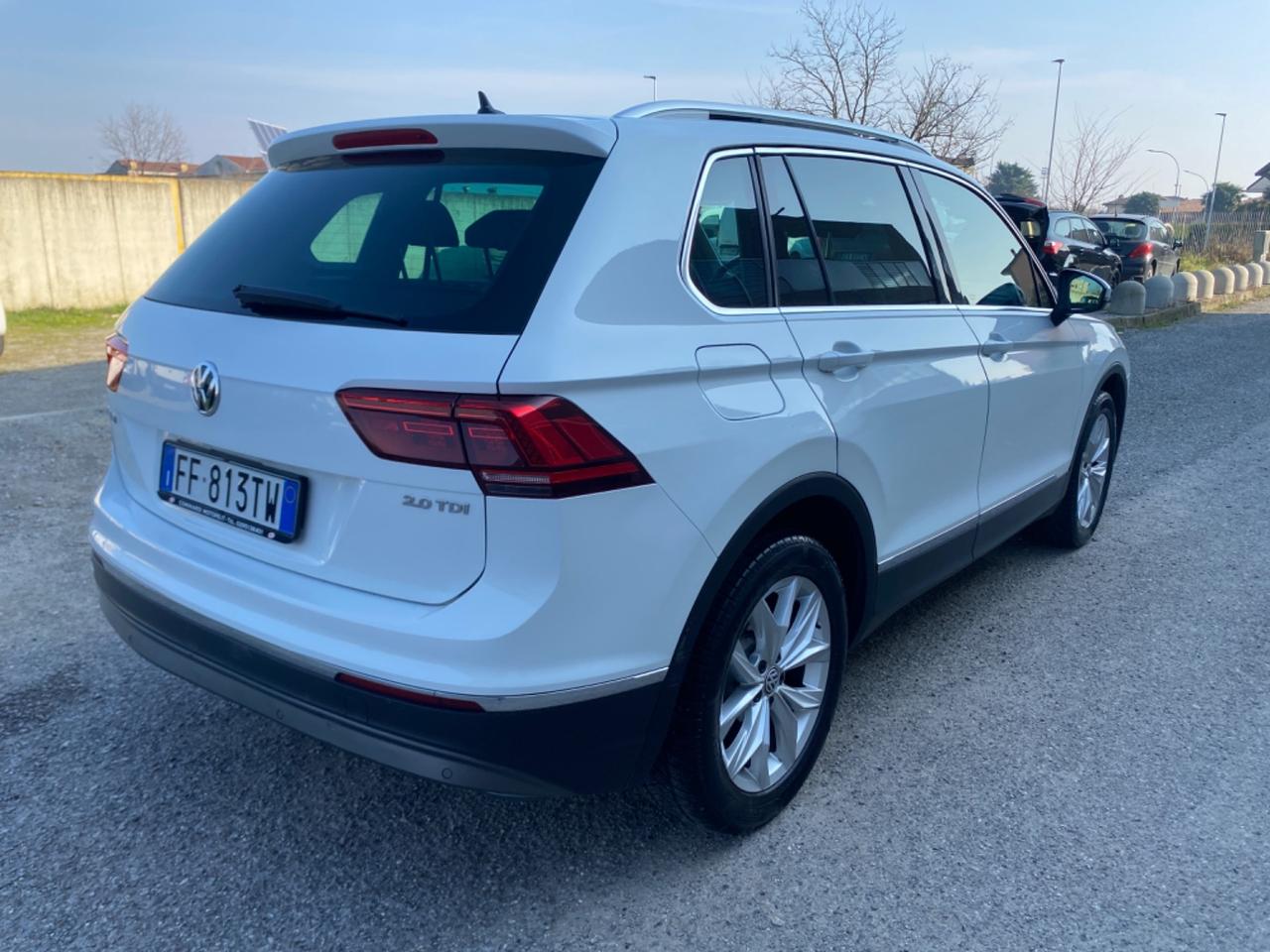 Volkswagen Tiguan 2.0 TDI SCR DSG Business BlueMotion Technology