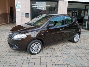 Lancia Ypsilon 1.2 69 CV 5 porte S&S Gold