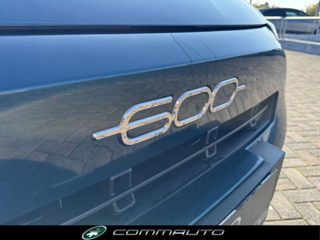 FIAT 600 Hybrid 100 CV DCT MHEV La Prima