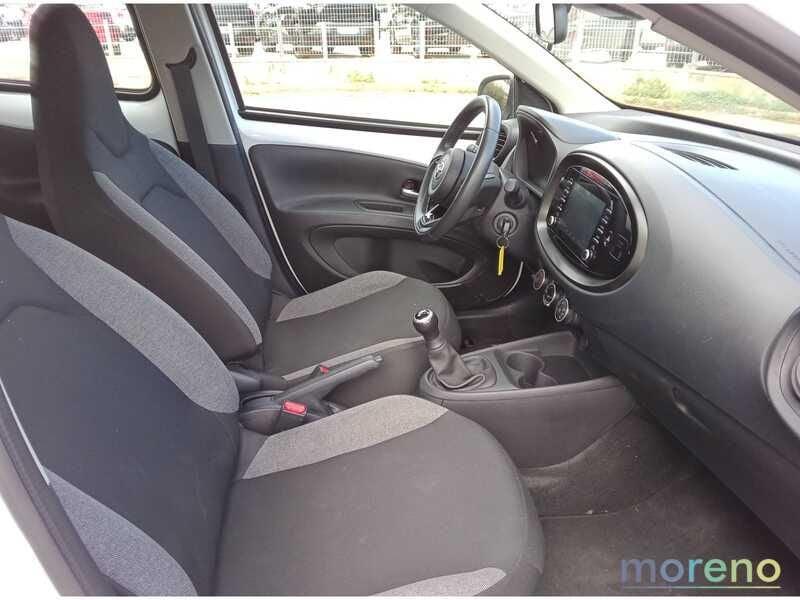 Toyota Aygo X X 1.0 72 CV Active