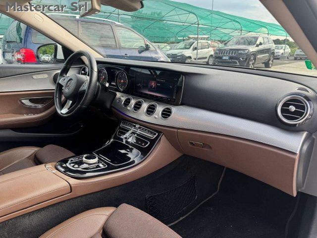 MERCEDES-BENZ E 220 d 194cv SW Sport auto Cruise Adattivo - FP040RE