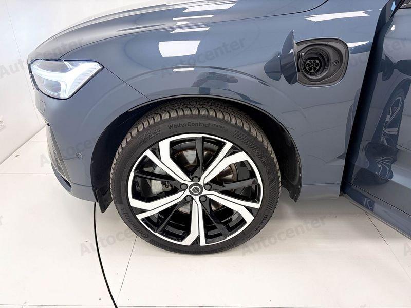 Volvo XC60 XC60 T6 PLUG IN RECHARGE PHEV ULTIMATE DARK AWD AUT