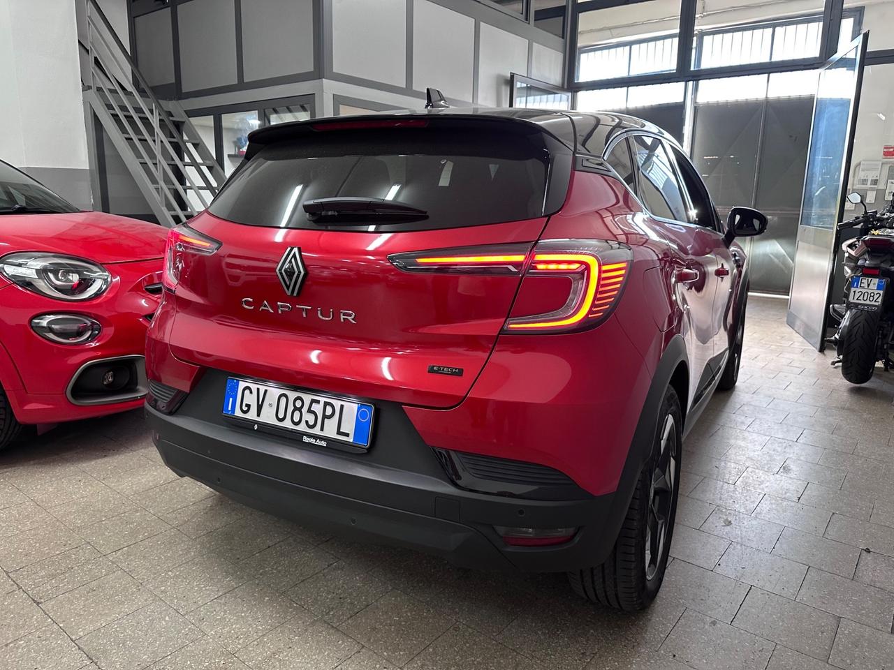 Renault Captur Full Hybrid E-Tech 145 CV Esprit Alpine