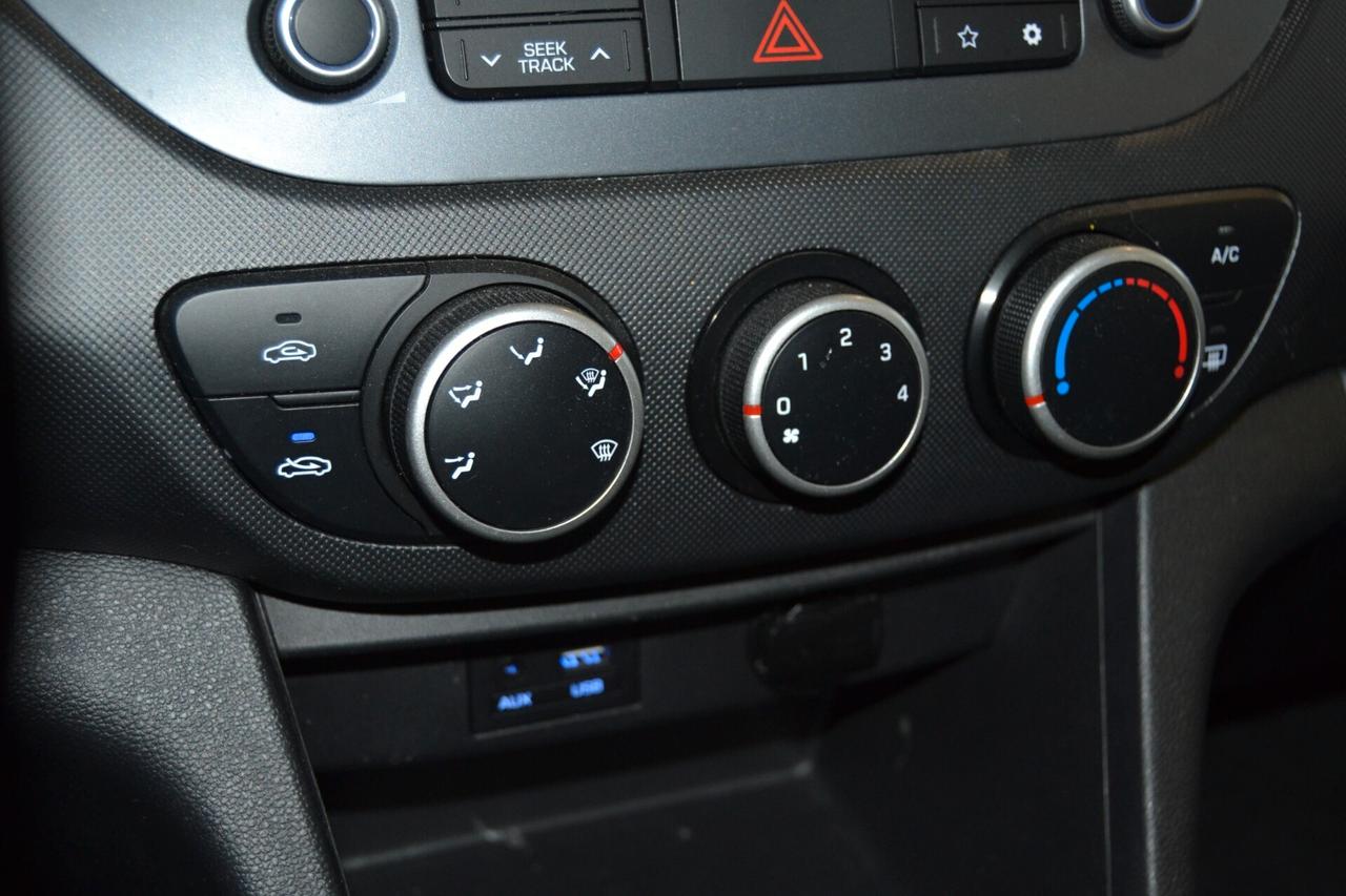 Hyundai i10 1.0 MPI Tech Navi/Cruise/ConnectLINE