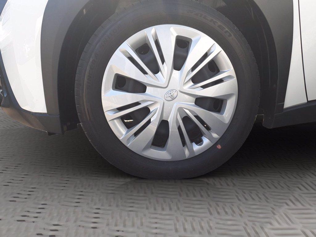 TOYOTA Aygo x 1.0 active 72cv del 2024