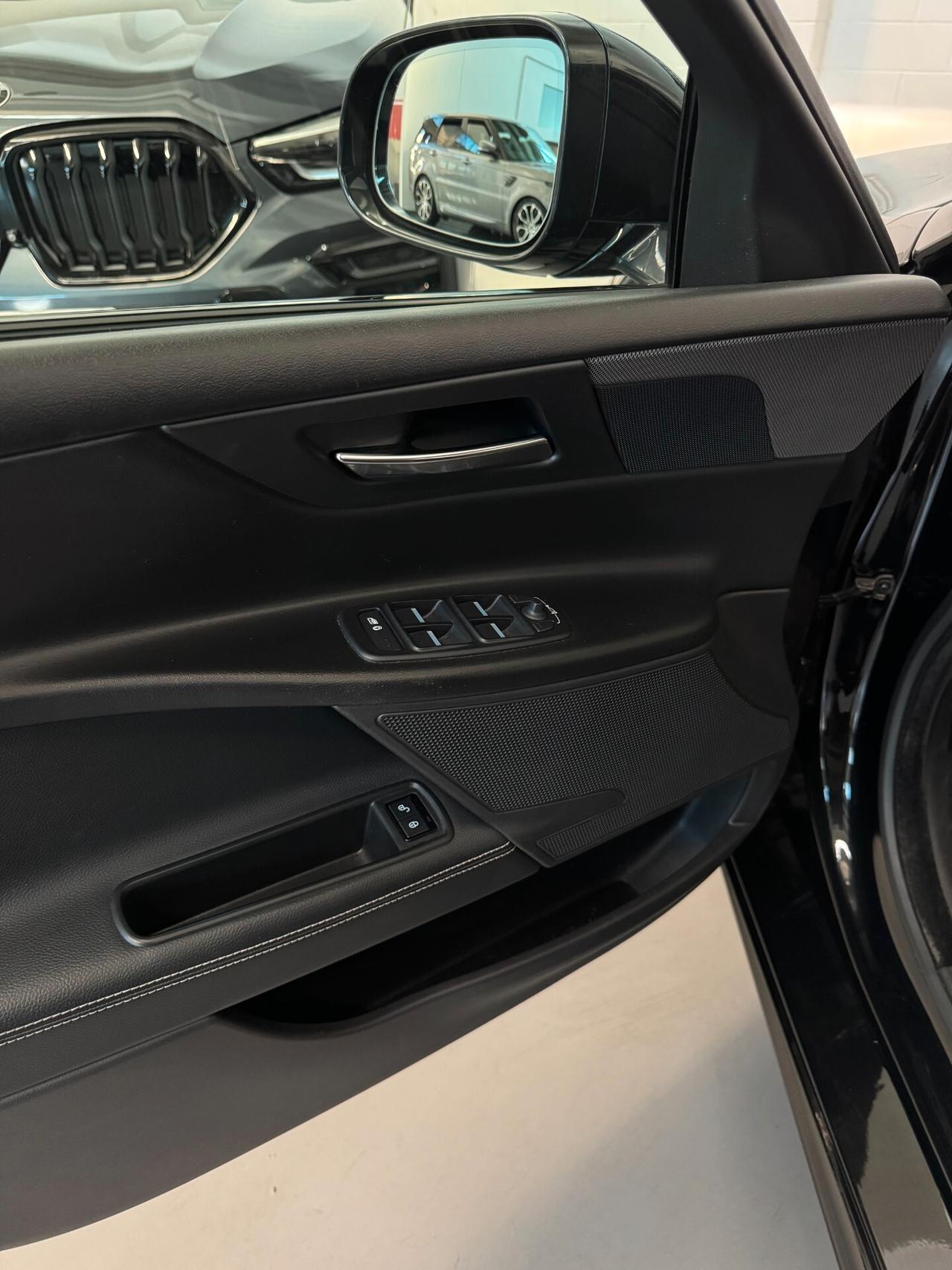 Jaguar XE Landmark Edition awd 2.0cc 180cv Unico proprietario Tagliandi ufficiali IVA Esposta
