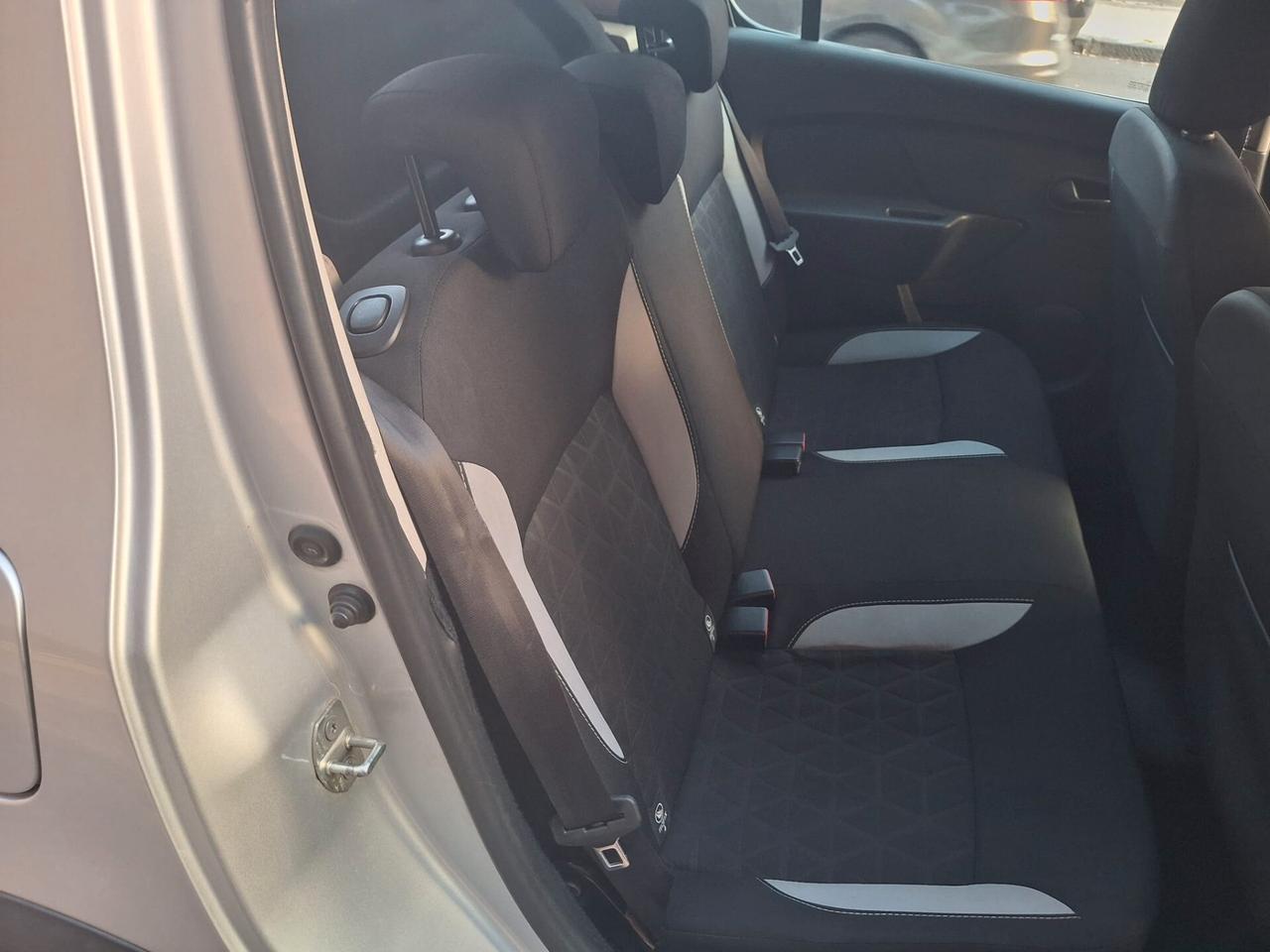 Dacia Sandero Stepway 1.5 dCi 8V 90CV Start&Stop