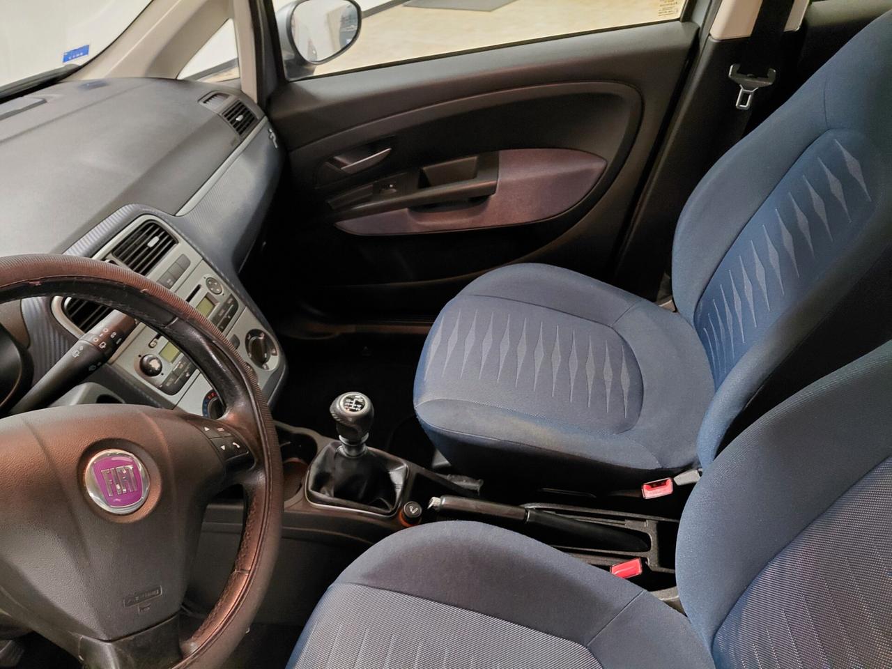 FIAT GRANDE PUNTO ANNO 2008 BZ 1.2 ADATTA NEOPATENTATI KM 125 MILS