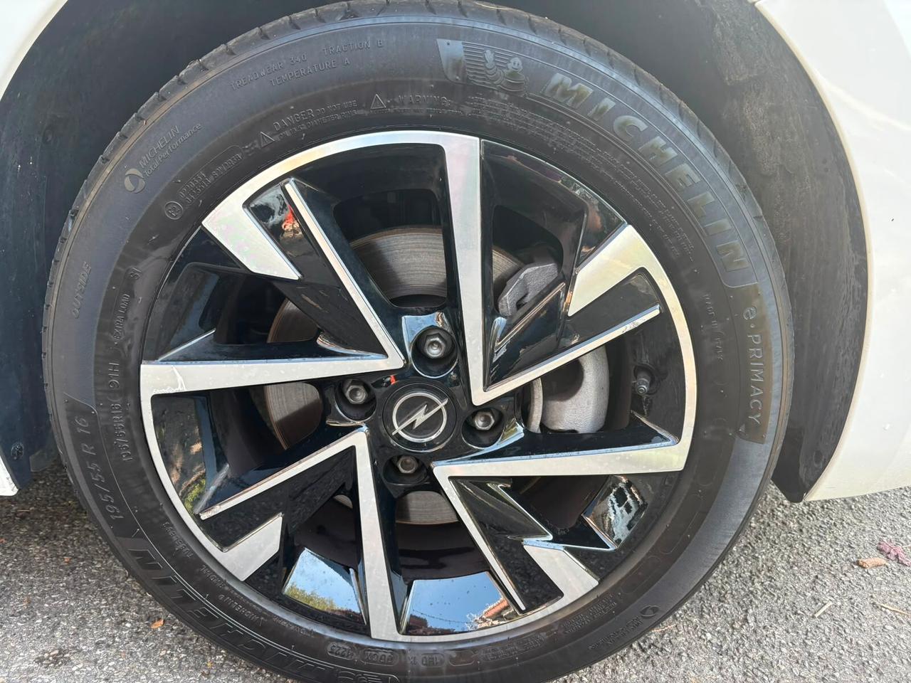 Opel Corsa 1.2 bz 100cv GS 5 porte