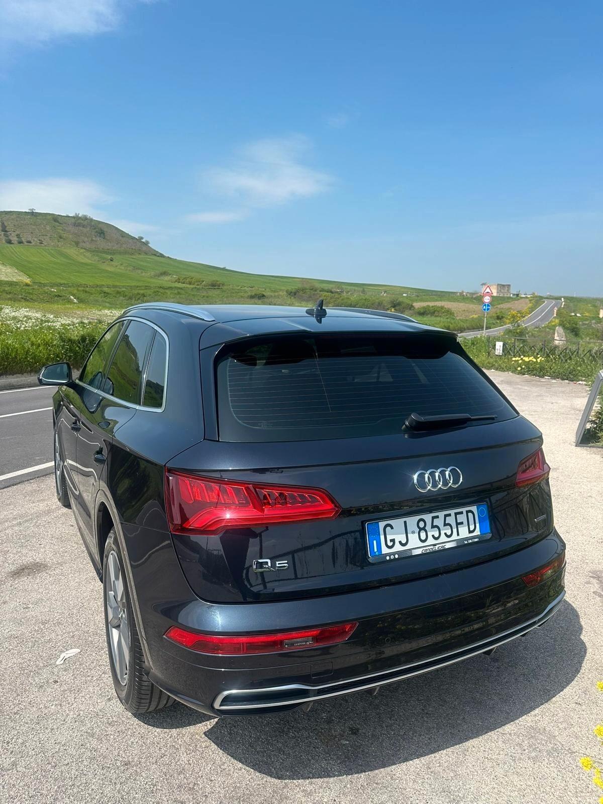 Audi Q5 40 TDI 204 CV quattro S tronic line plus