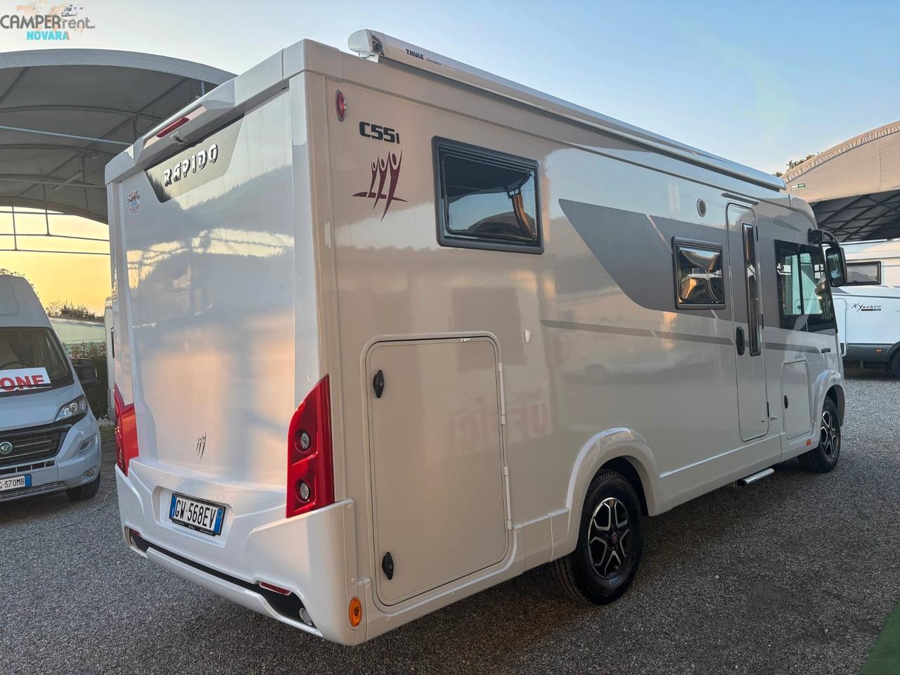 RAPIDO C55i - motorhome con letti gemelli in coda ed ampio garage