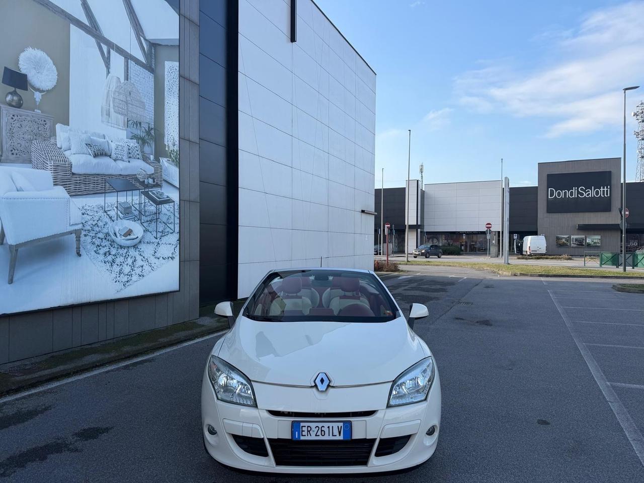 Renault Megane Mégane C-C 1.5 dCi 110CV Floride