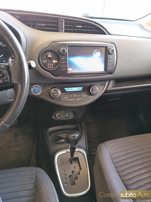 TOYOTA Yaris 1.5 Hybrid 5 porte Trend "Grey Edition"