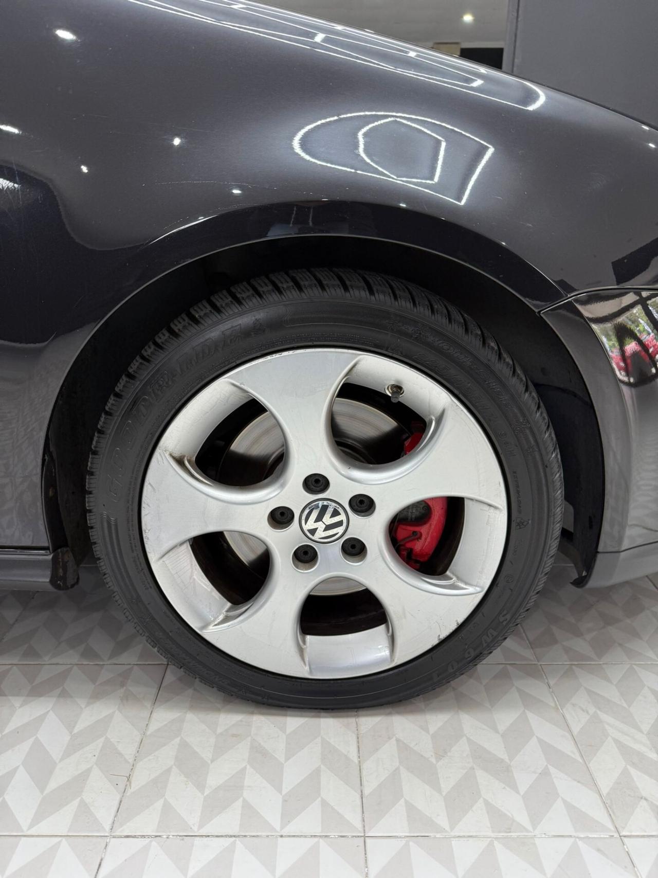 Volkswagen Golf GTI 2.0 16V FSI 5p. Sportline