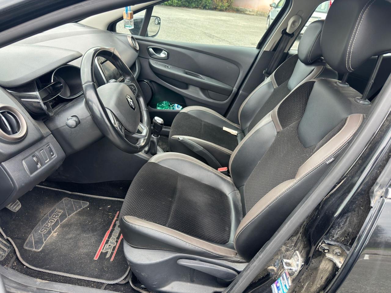 Renault Clio dCi 8V 75 CV Start&Stop 5 porte Energy Intens