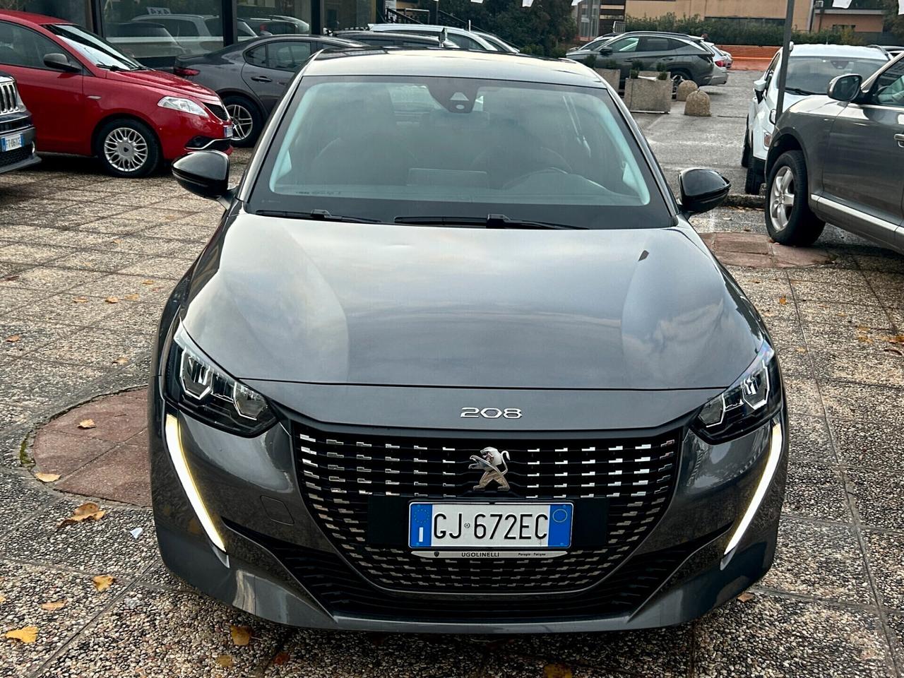 "X NEOPATENT." Peugeot 208 PureTech 5 porte Allure