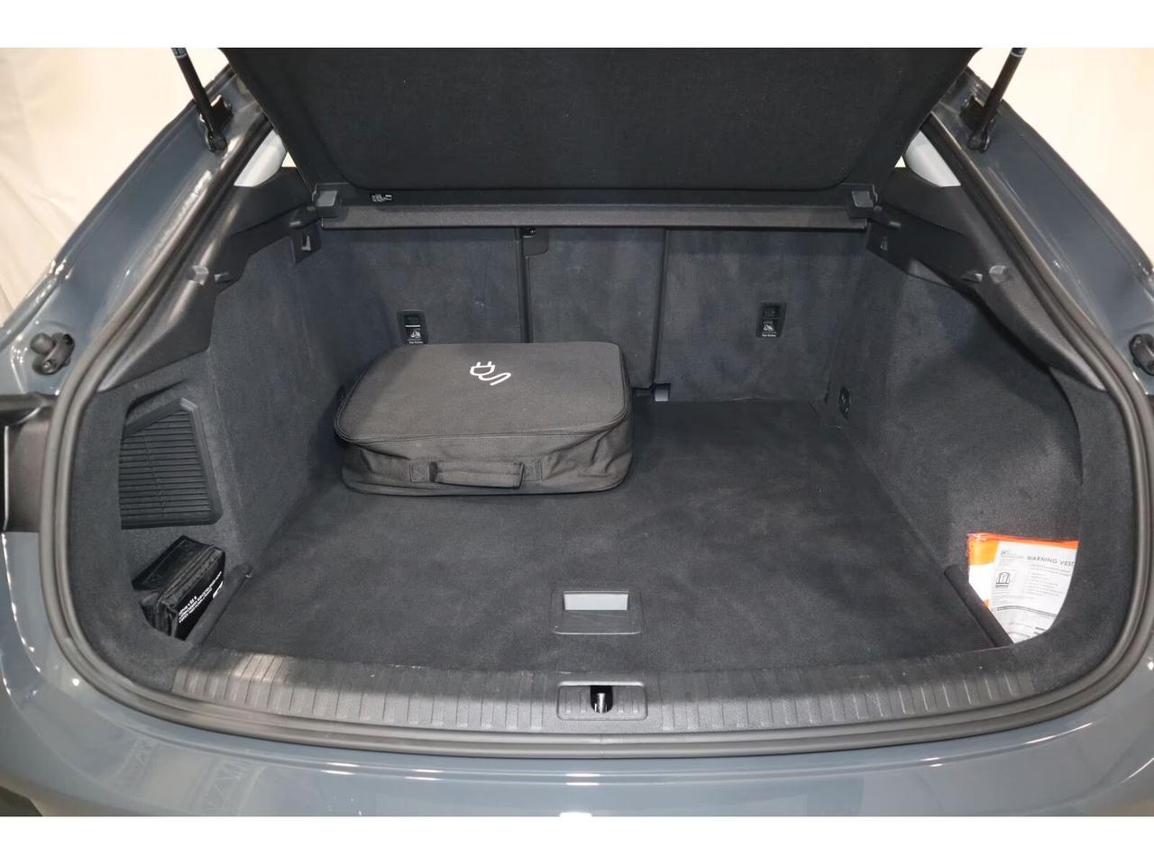 Audi Q3 45 TFSI e S tronic