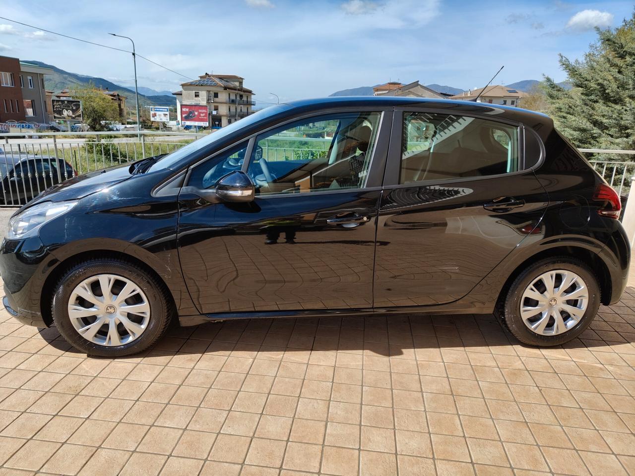 Peugeot 208 BlueHDi 100 S&S 5p. Mix