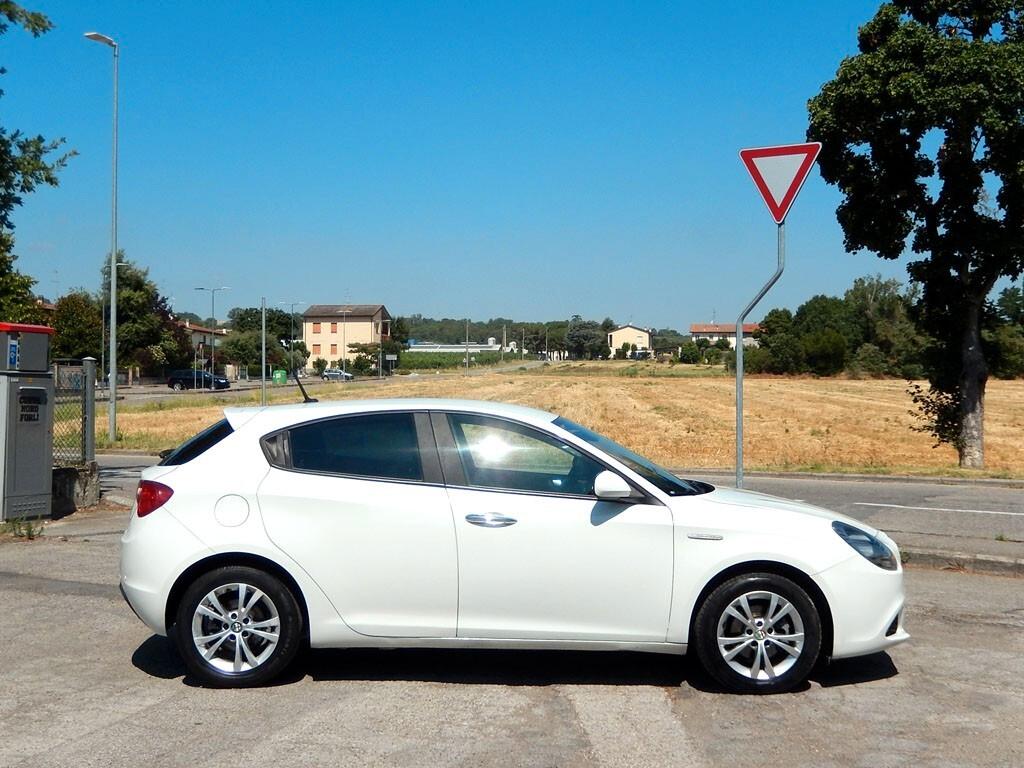 ALFA GIULIETTA 1.6 JTDm-2 - DISTRIBUZIONE NUOVA!