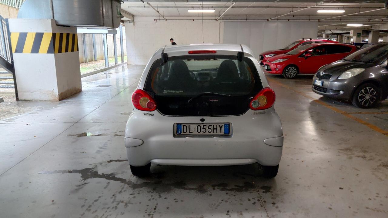 Toyota Aygo 1.0 12V VVT-i 5 porte