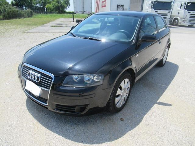 Audi A3 1.6 Benzina OK NEOPATENTATI Unicoproprietario