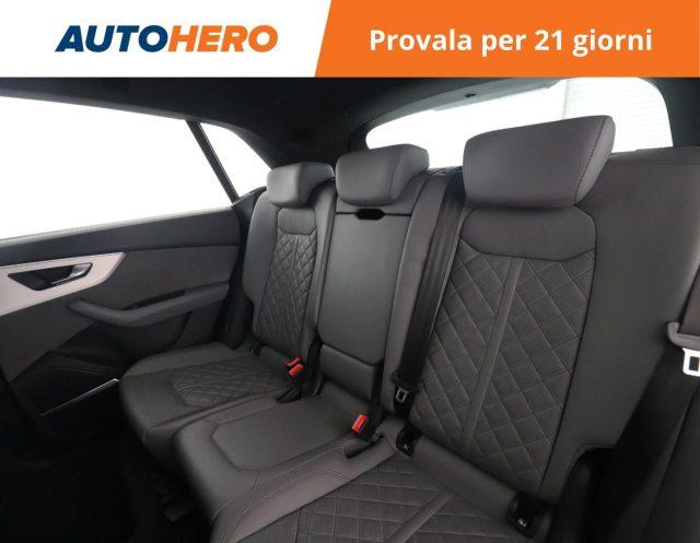 AUDI Q8 55 TFSI quattro tiptronic Sport