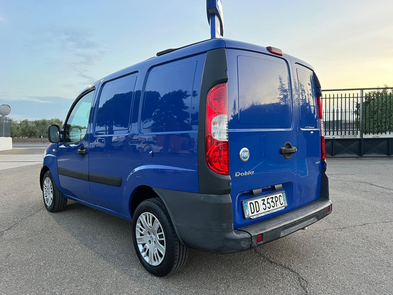 Fiat Dobló 1.9 MJT 105cv TETTO POST. APRIBILE - 2006