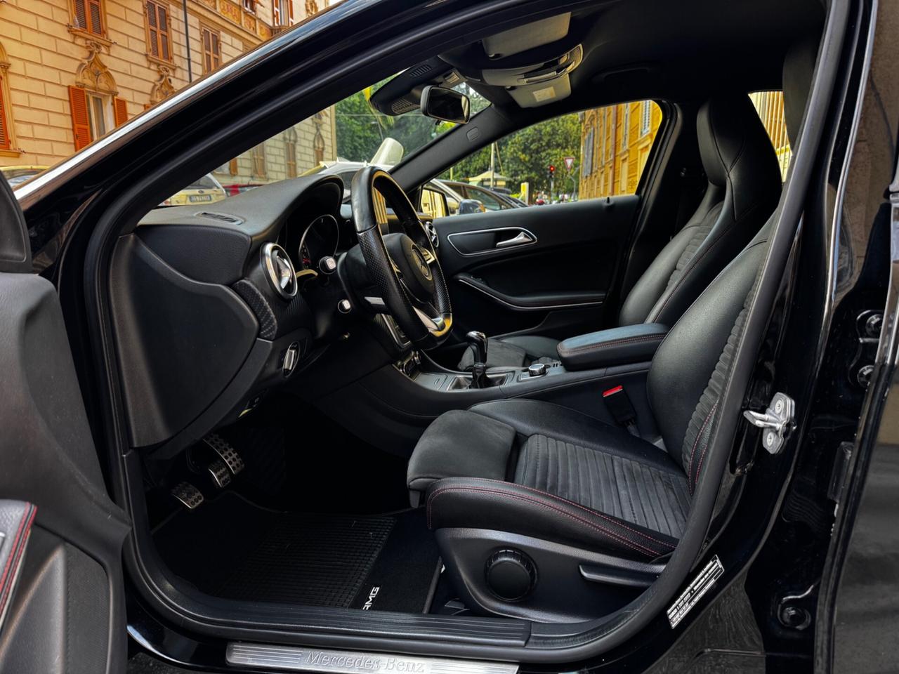 Mercedes-benz A 180d Premium AMG NIGHT EDITION- PERMUTABILE