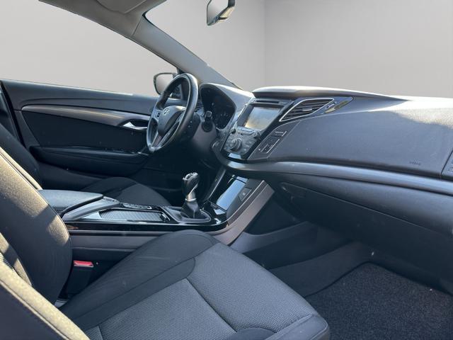 HYUNDAI i40 Wagon 1.7 CRDi 141 CV Business