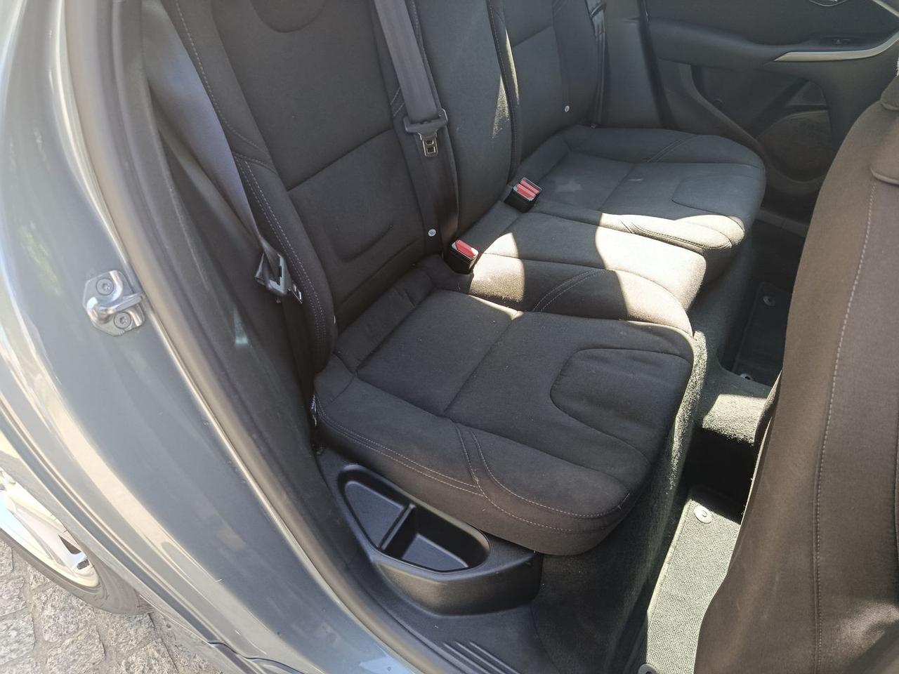 Volvo V40 Business 2.0 D2 #10316