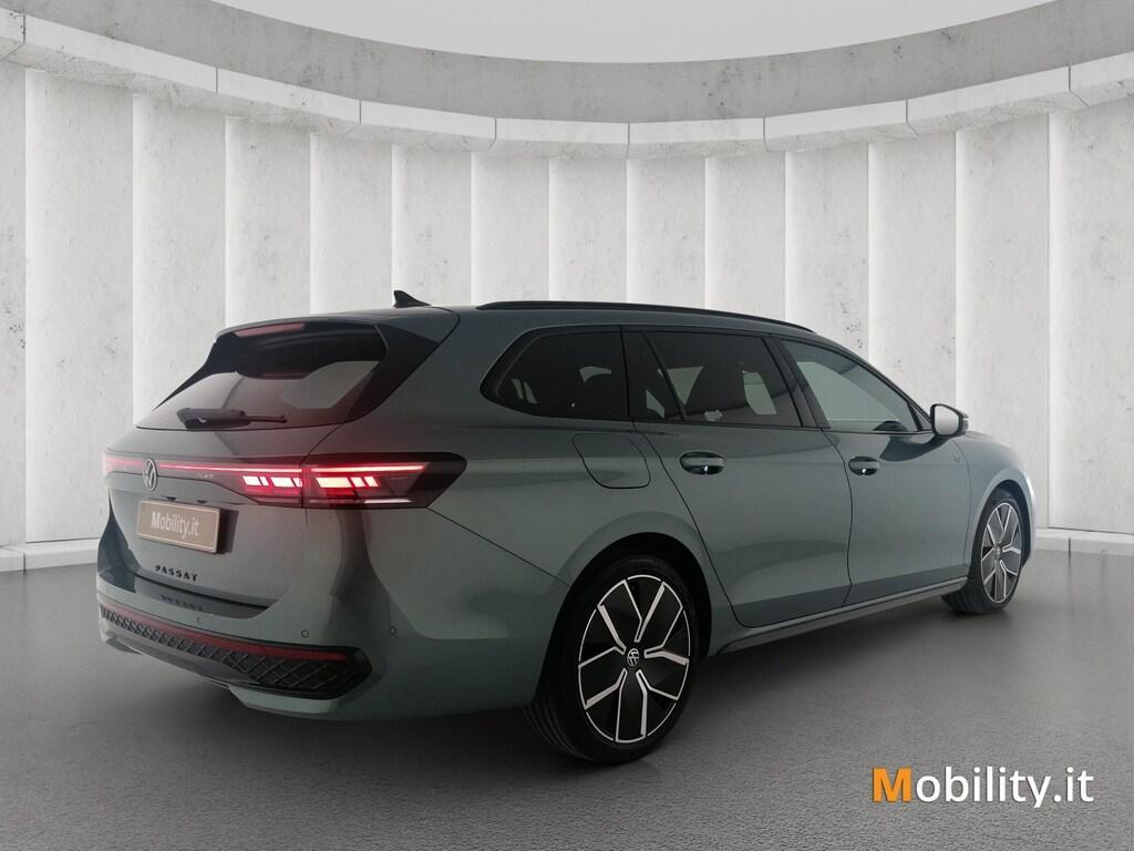 Volkswagen Passat 2.0 TDI SCR R-Line 4Motion DSG