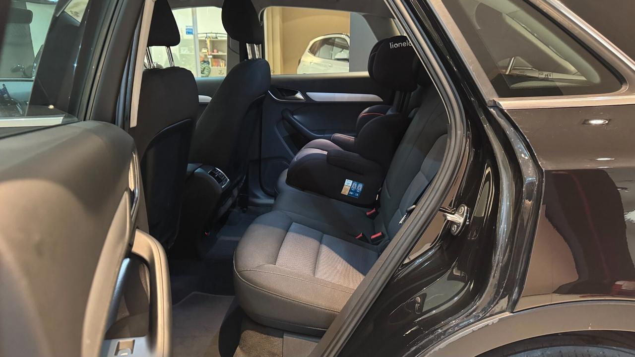 AUDI Q3 TDI S-TRONIC 150CV - 2015