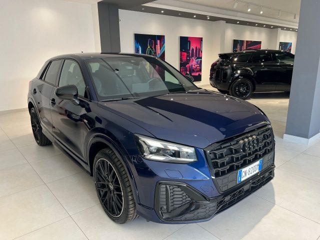 AUDI Q2 Q2 30 TDI S tronic Identity Black