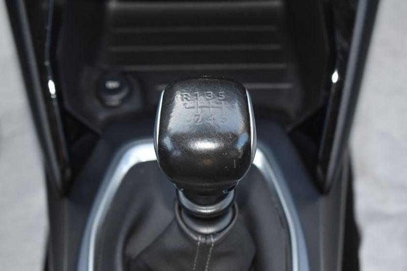 Peugeot 2008 PureTech 130 Allure S&S